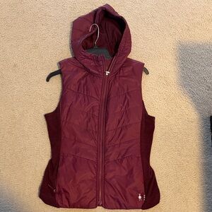 Smartwool SmartLoft  Women's Hooded Vest Maroon
